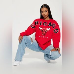 Chicago Bulls Red Women's Sweatshirt Top, size 2X